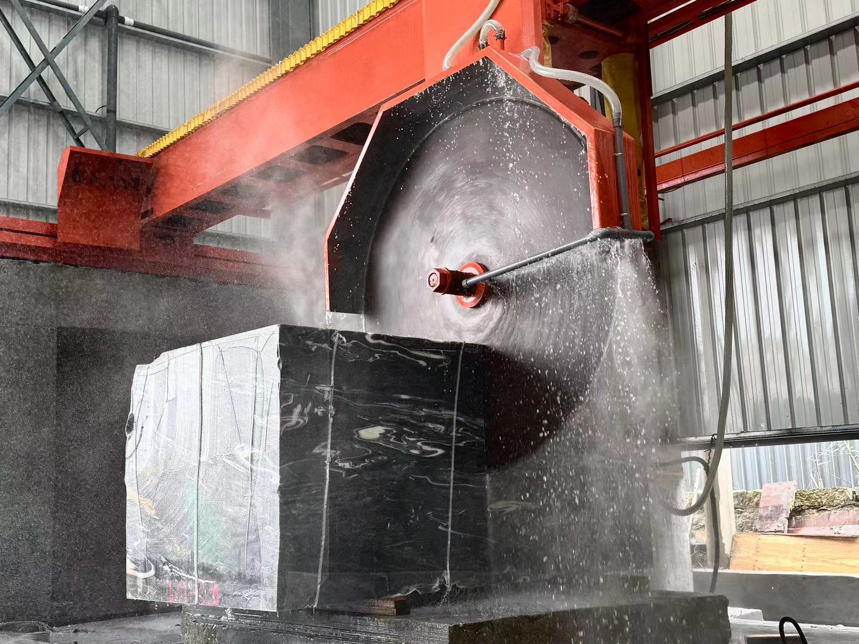 Escultura de pedra Xingyan: Quando a tecnologia de escultura do milênio atende à era digital