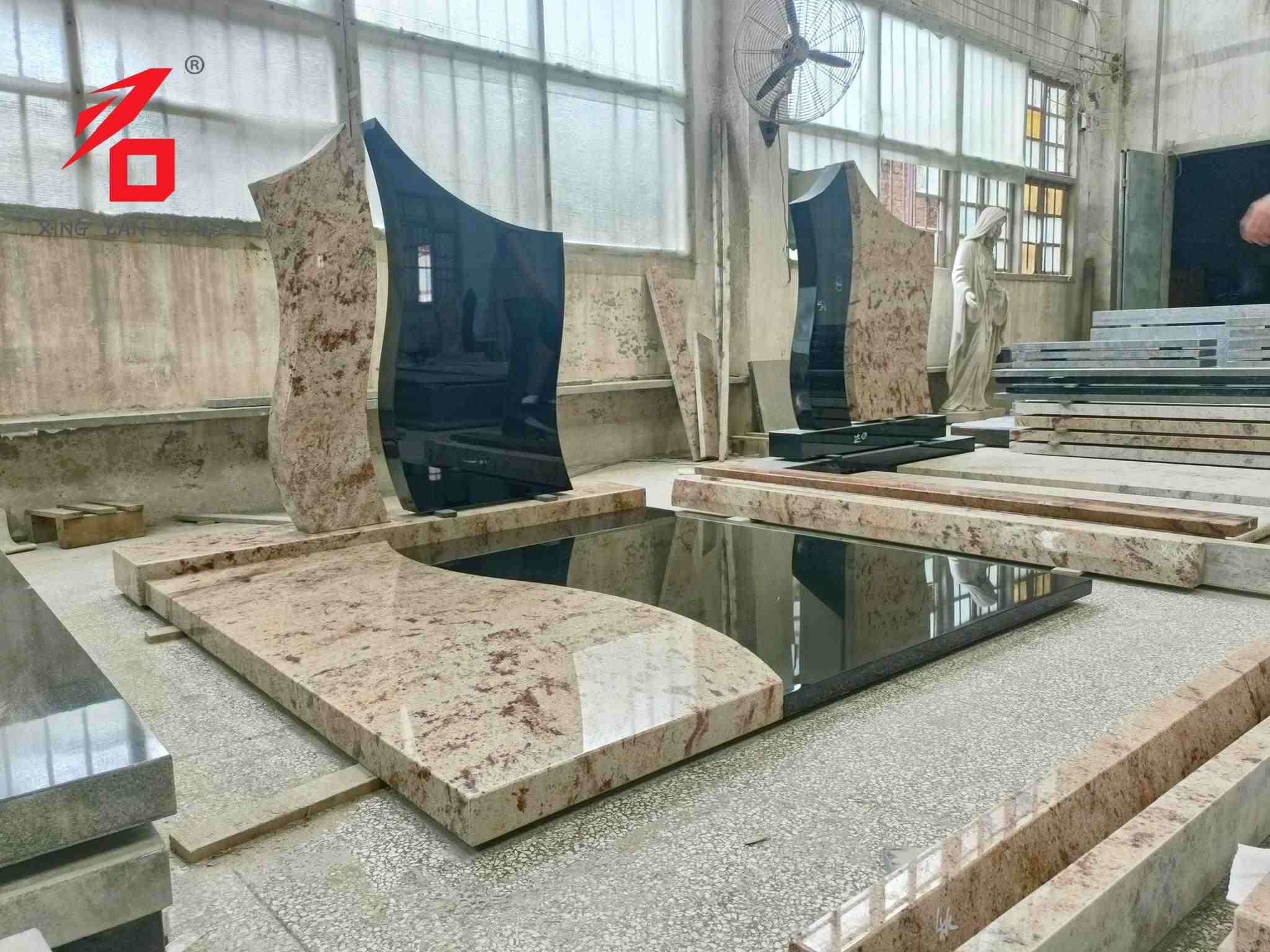 Lápide Escultural Artística Australiana