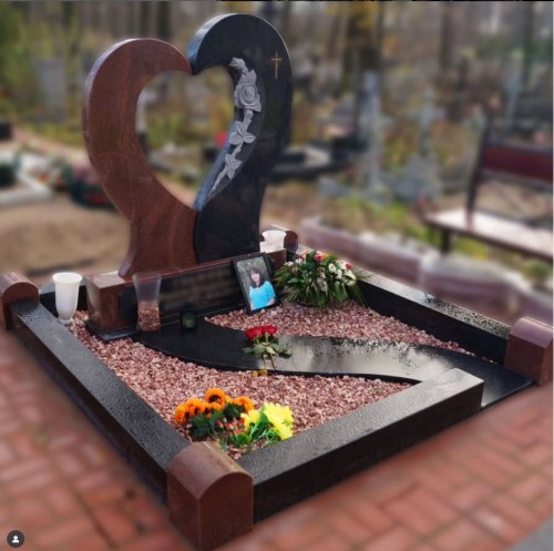 China Xingyan personalizada em forma de coração Tombstone