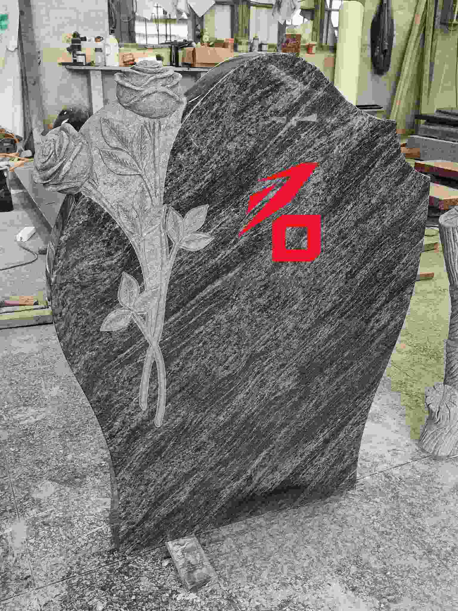 Lápide Memorial Rosa em forma de coração